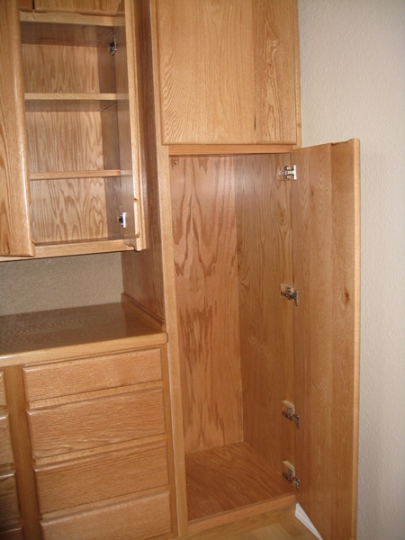 oak custom cabinet 